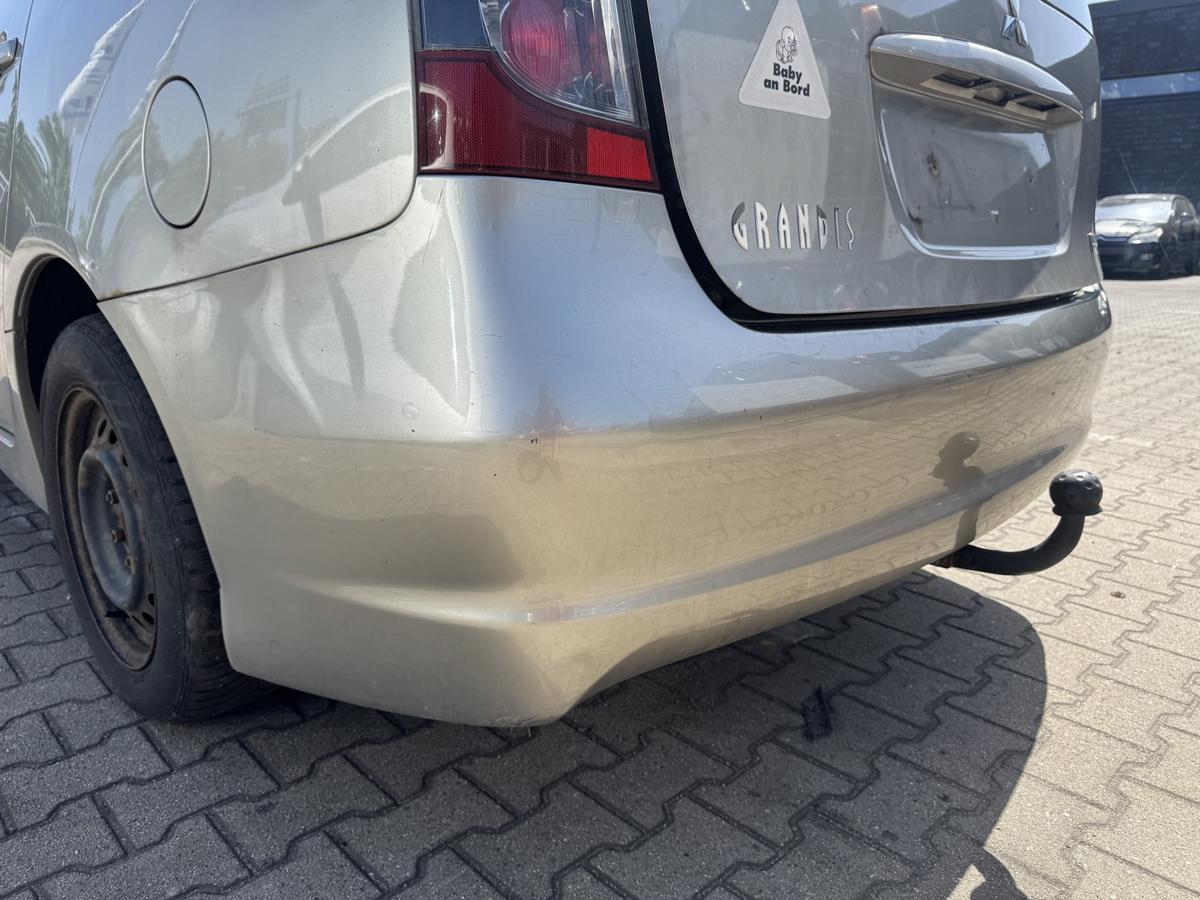 Mitsubishi Grandis original Sto&szlig;stange Stossf&auml;nger hinten S74A Beige Bj.2007